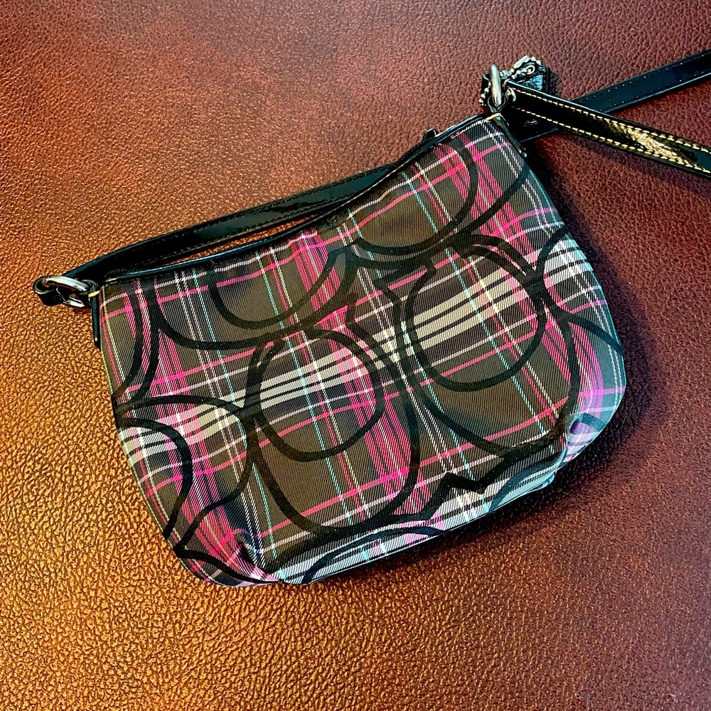 Coach Crossbody. Pink/Black Plaid, Never Used. Gem